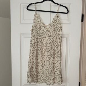 Storia Cream Floral Dress